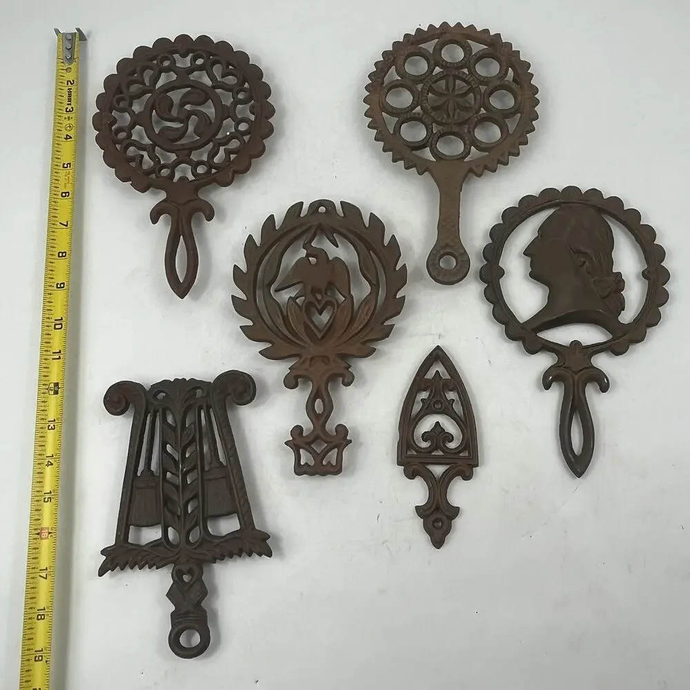 Unbranded vintage cast